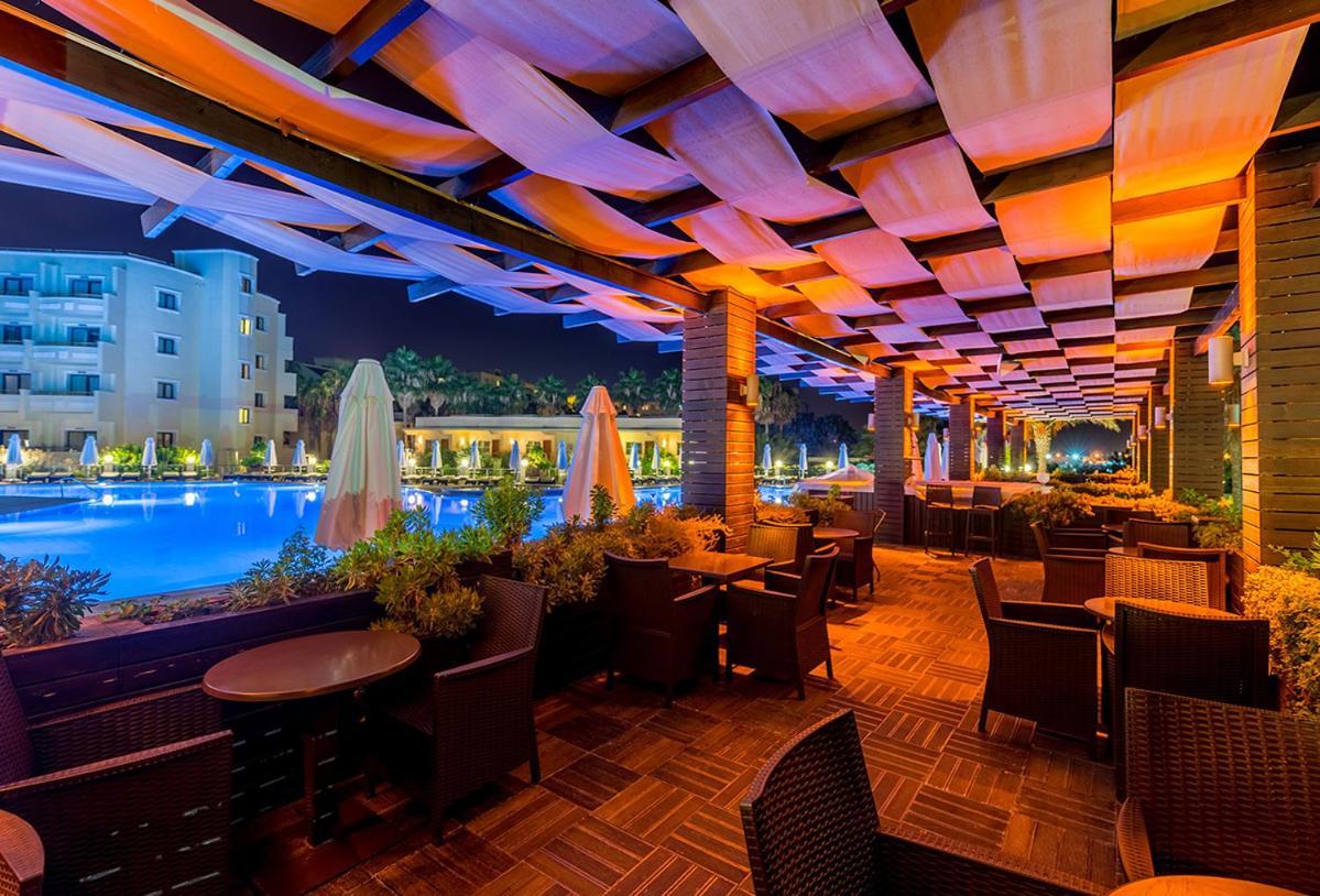 Vuni Palace Luxury Resort & Beach & Casino Cirénia Exterior foto