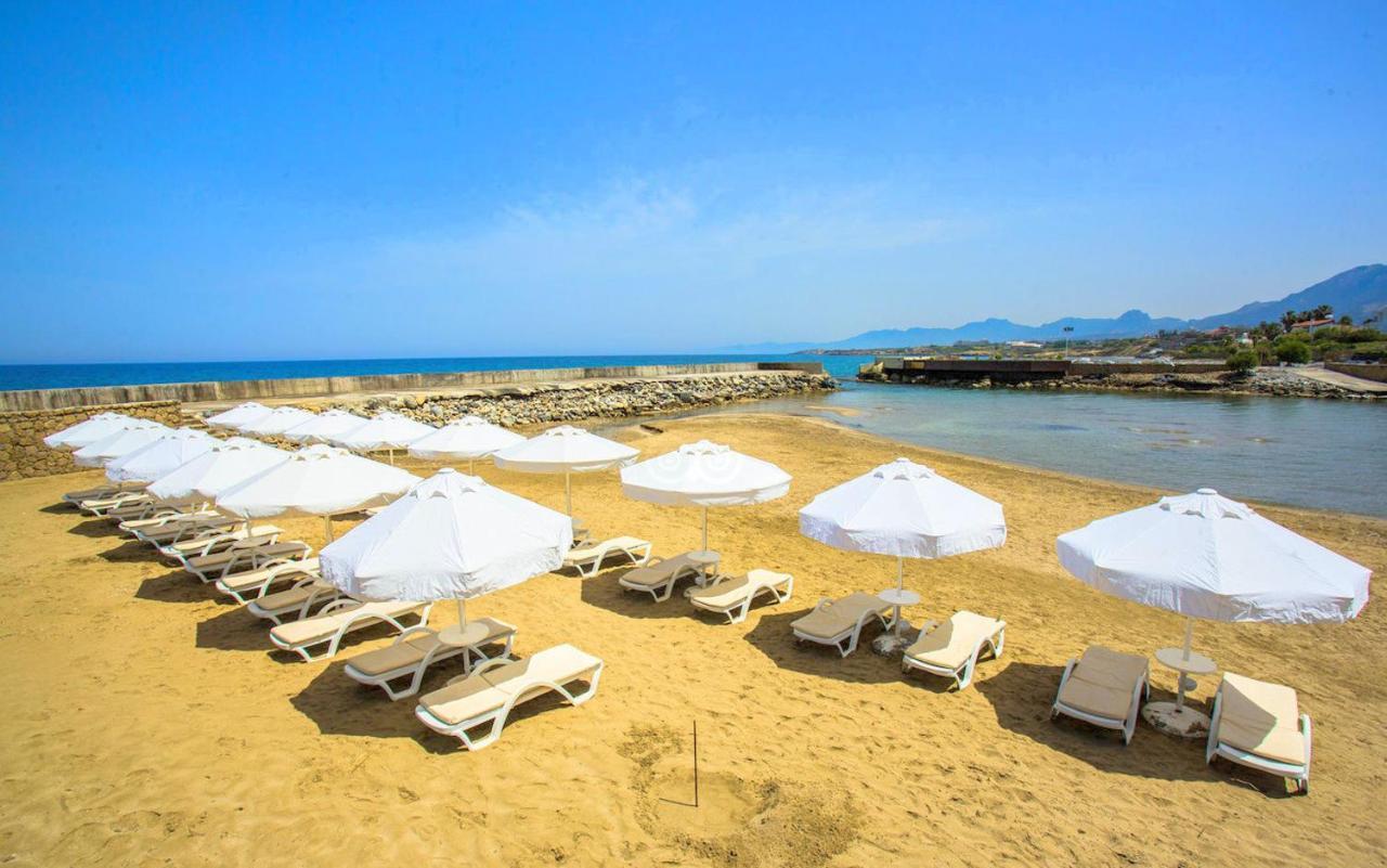 Vuni Palace Luxury Resort & Beach & Casino Cirénia Exterior foto