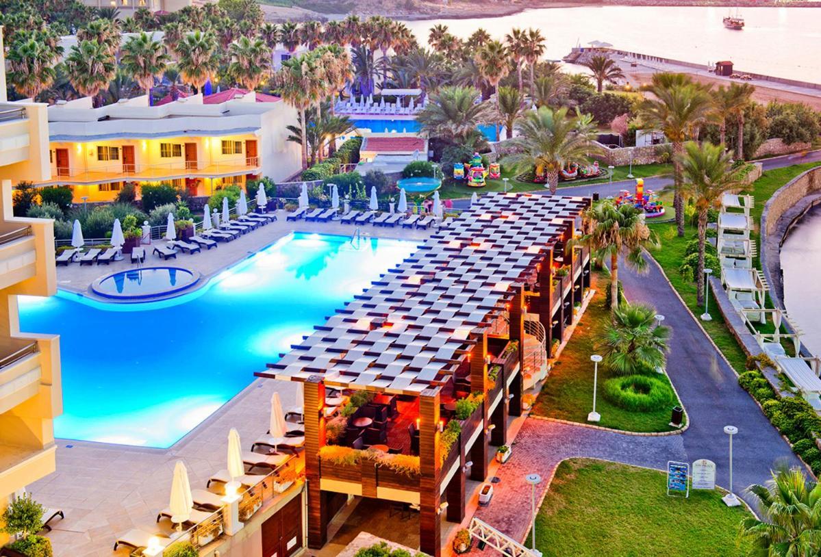 Vuni Palace Luxury Resort & Beach & Casino Cirénia Exterior foto
