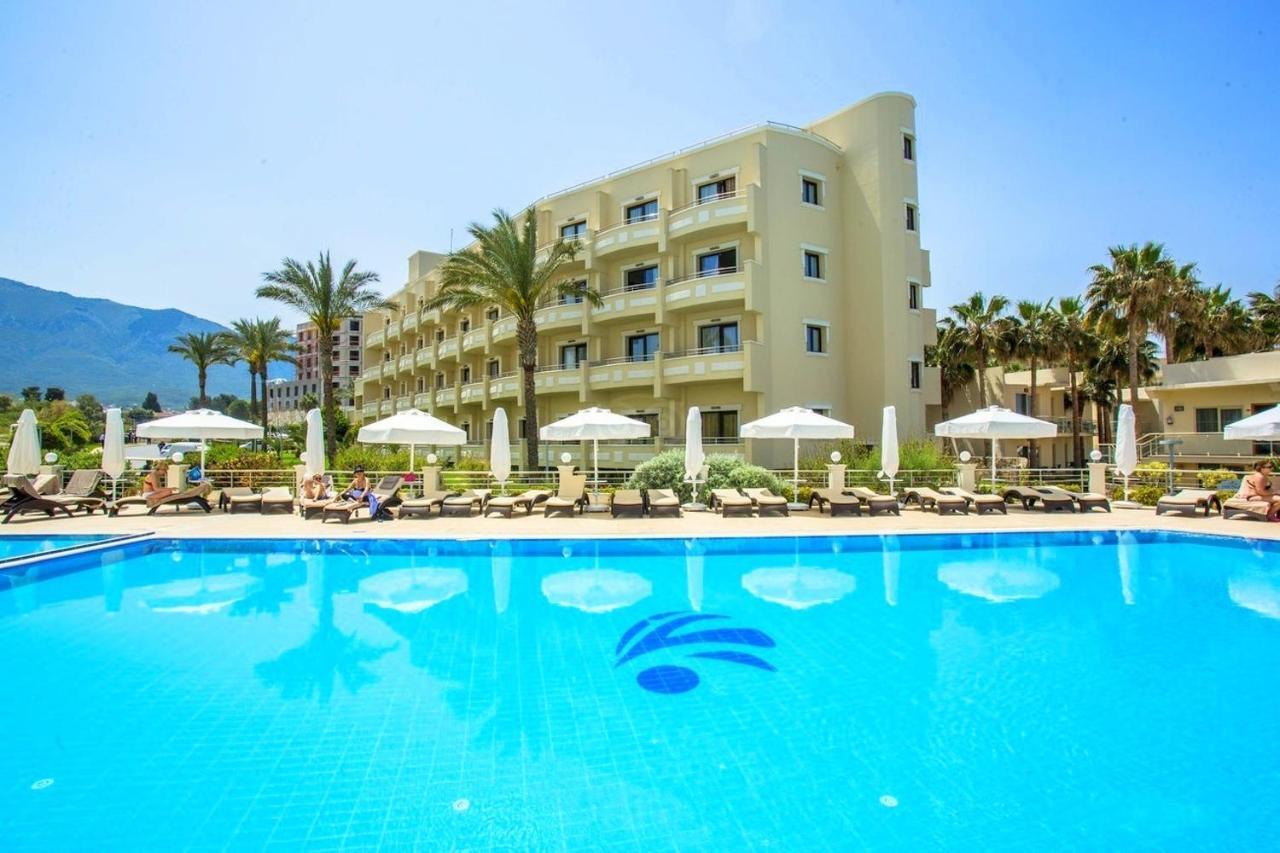 Vuni Palace Luxury Resort & Beach & Casino Cirénia Exterior foto